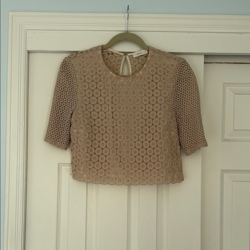 A.L.C. Women's Tan Lace Top Cropped M